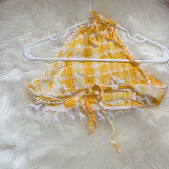 Yellow tie neck crop top - Picture 2 of 3